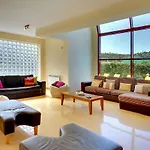 Vila Marina -Bbq, Pool & Garden- By Seareen